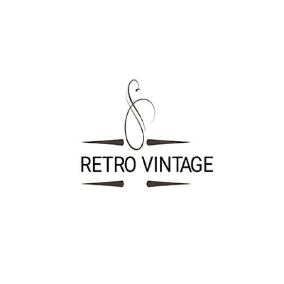 Logo Vintage Clothing Store Premium Vector